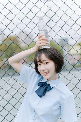 泡在我家的辣妹2季免费观看